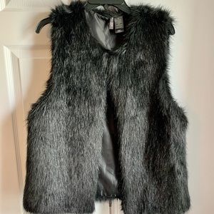 Medium Faux Fur Shell